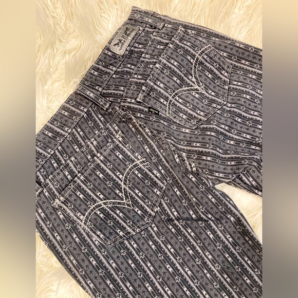 Levi’s 524 Too Superlow Arrow Pattern Jeans - Picture 1 of 6